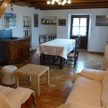 Montclar, 4 Pièces, 5 Personnes - Fr-1-601-476 *