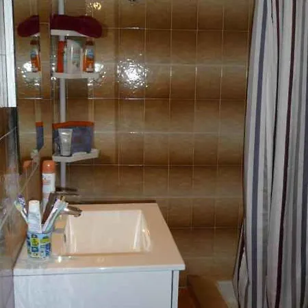 Montclar, 4 Pièces, 5 Personnes - Fr-1-601-476 *